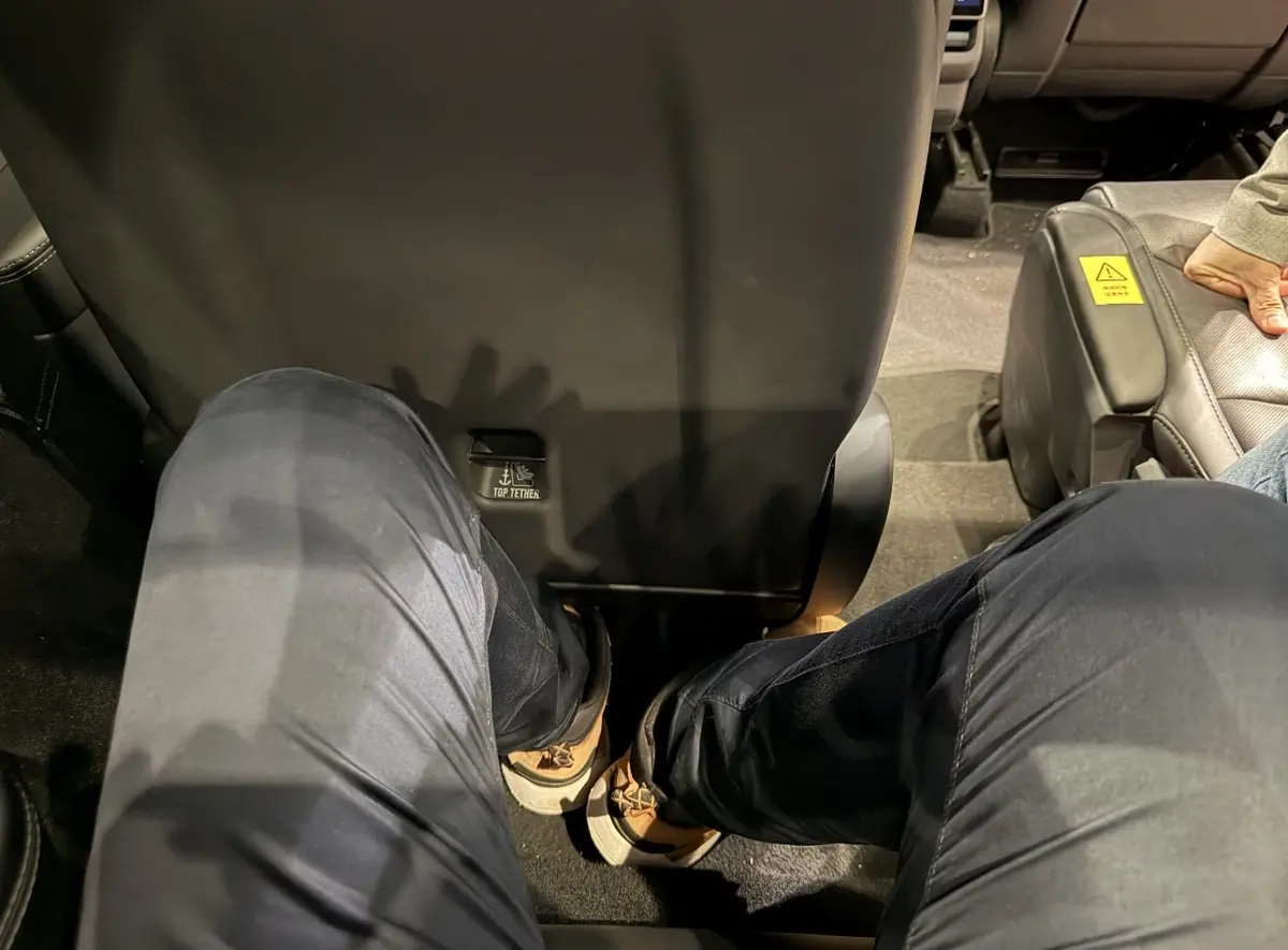 J&rsquo;ai enfin vu le Tesla Model Y L 6 places, parfait pour les familles&nbsp;? (vid&eacute;o)