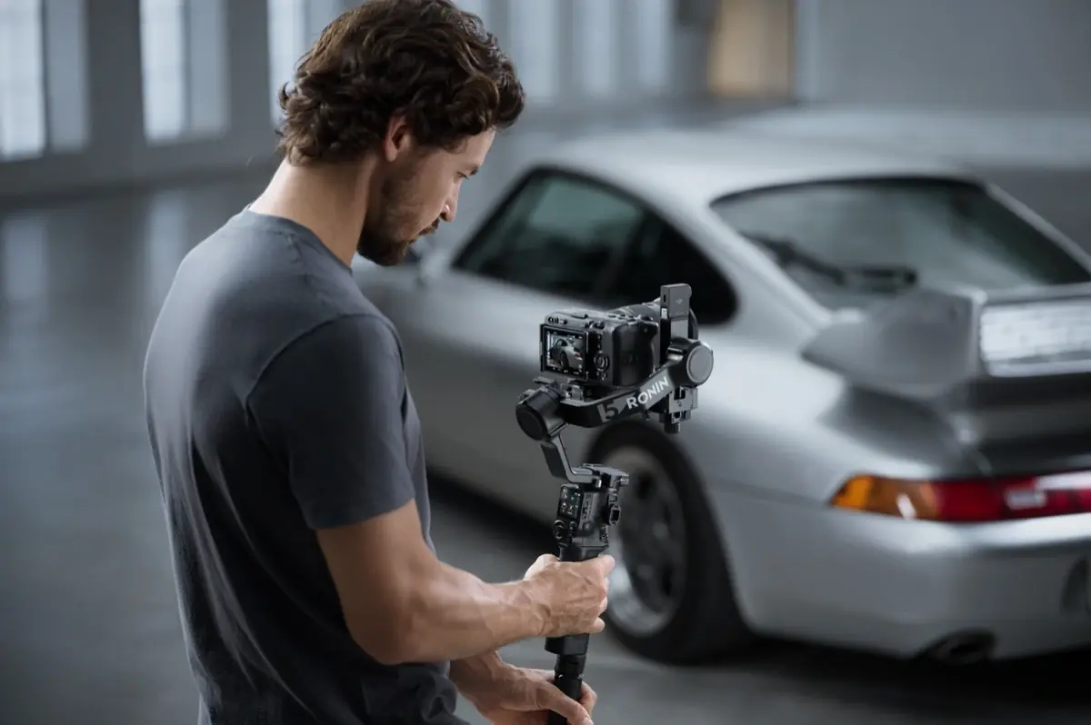 DJI lance le RS 5, un nouveau stabilisateur haut de gamme