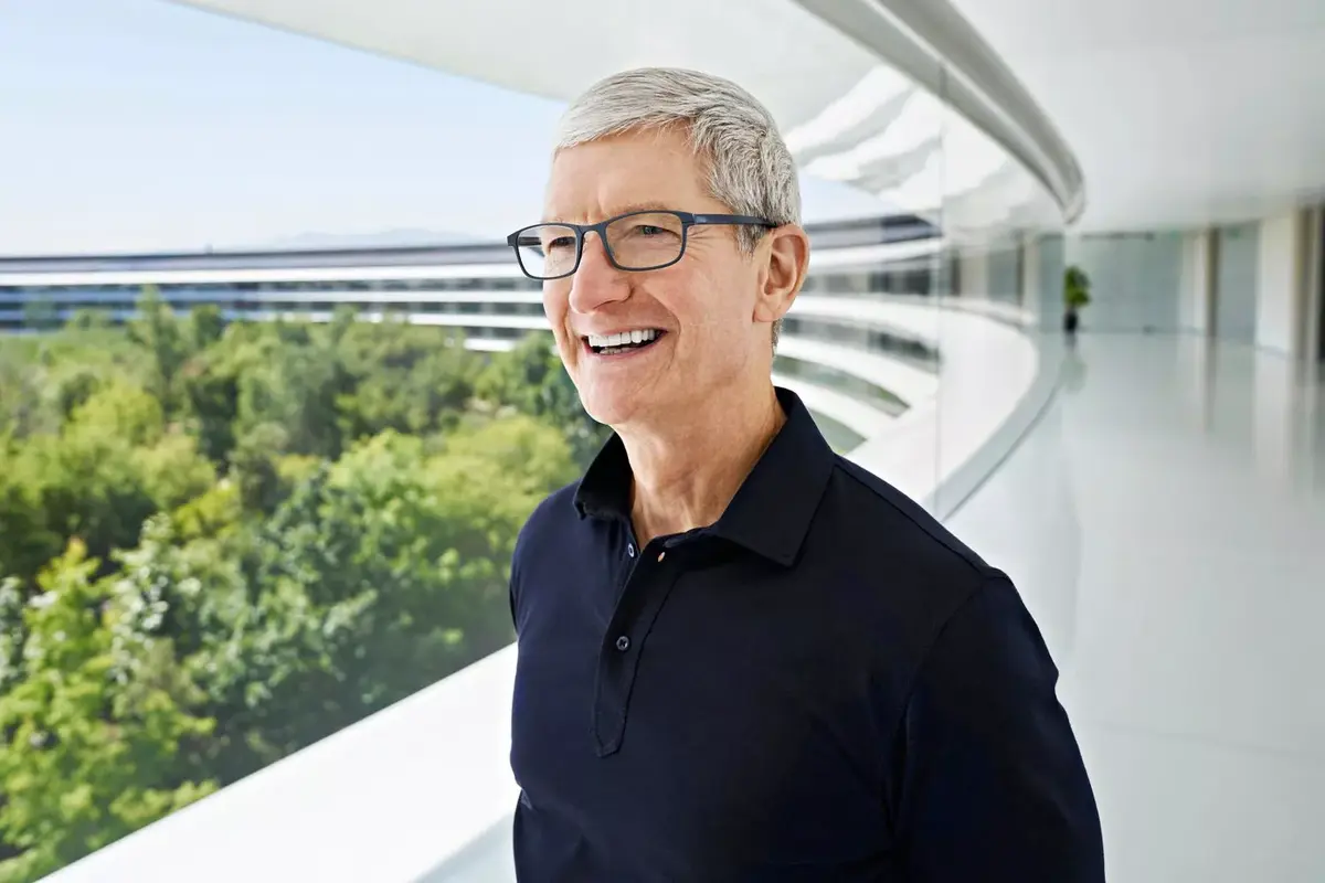 Apple Tim Cook IA