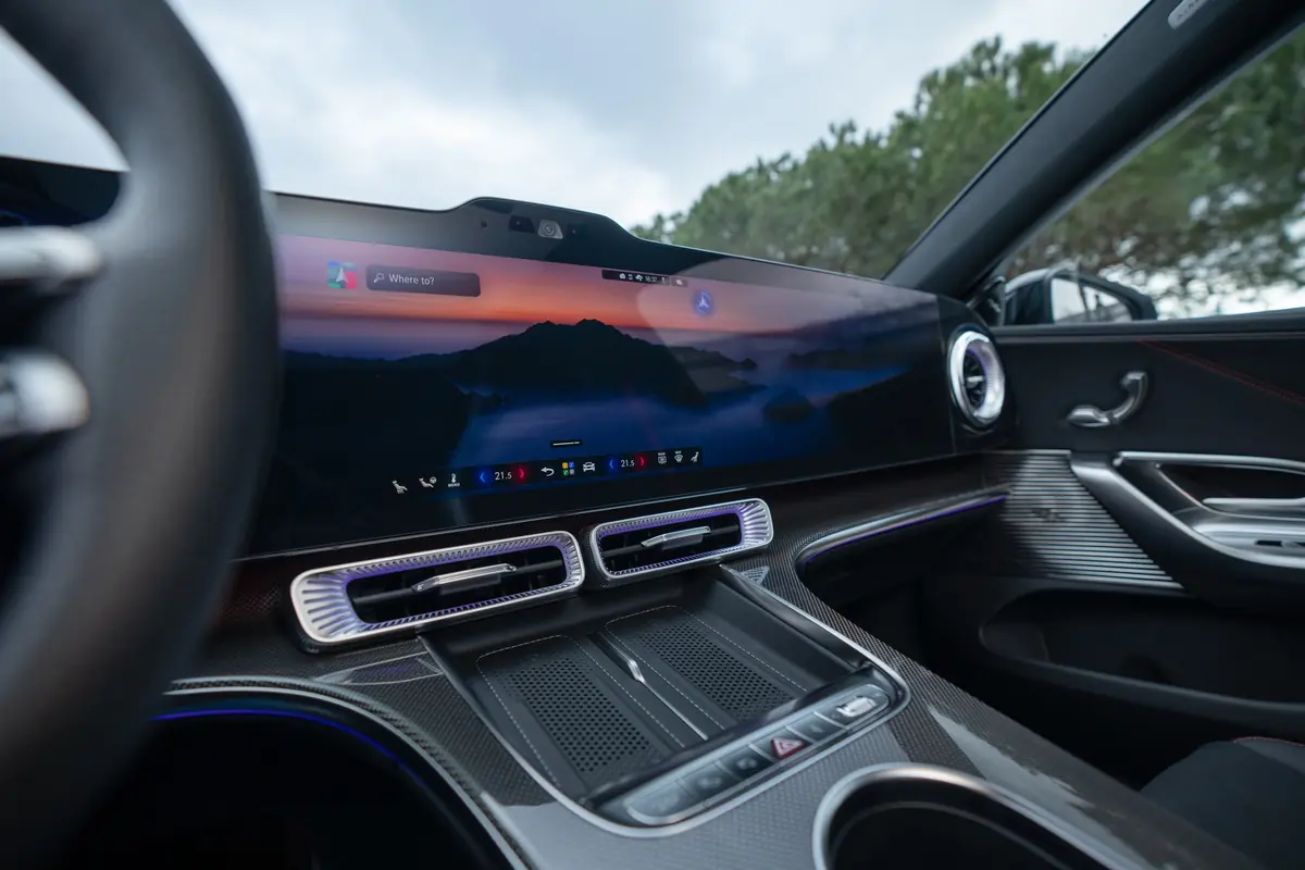 Mercedes Classe C &eacute;lectrique&nbsp;: vous prendrez bien un peu de d&eacute;mesure&nbsp;?