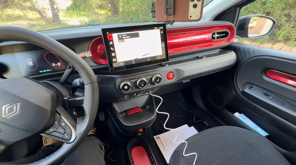 Essai Twingo &eacute;lectrique&nbsp;: 15 000&euro; pour un &laquo;&nbsp;vrai kif&nbsp;&raquo;&nbsp;?