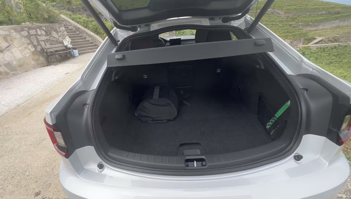 Test Polestar 2 Long Range Single Motor : la meilleure version bientôt en France !