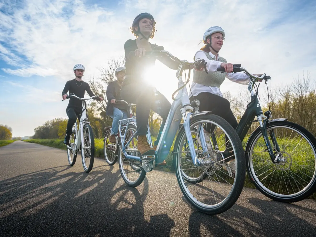 Starway lance le Touring GT, un v&eacute;lo &eacute;lectrique sans vitesses &agrave; 2 190 euros, assurance vol comprise