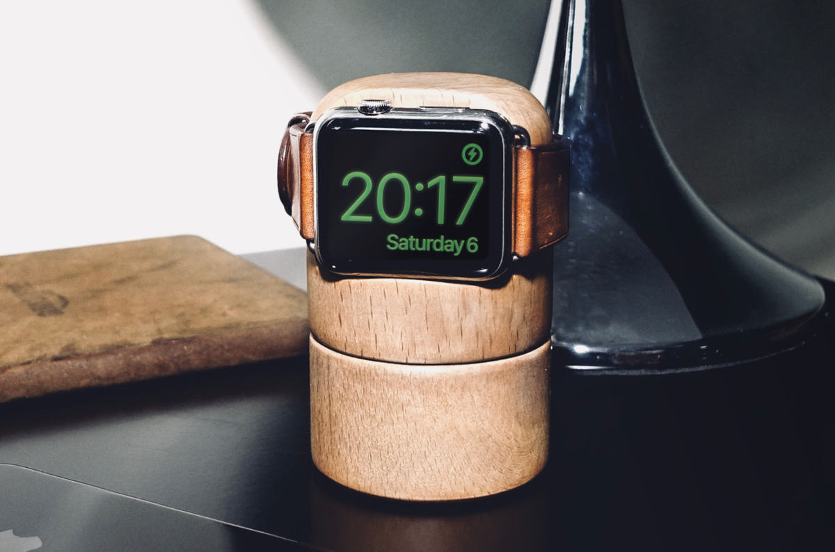 Totm+Travl : un dock nomade pour l'Apple Watch potentiellement compatible avec HomeKit