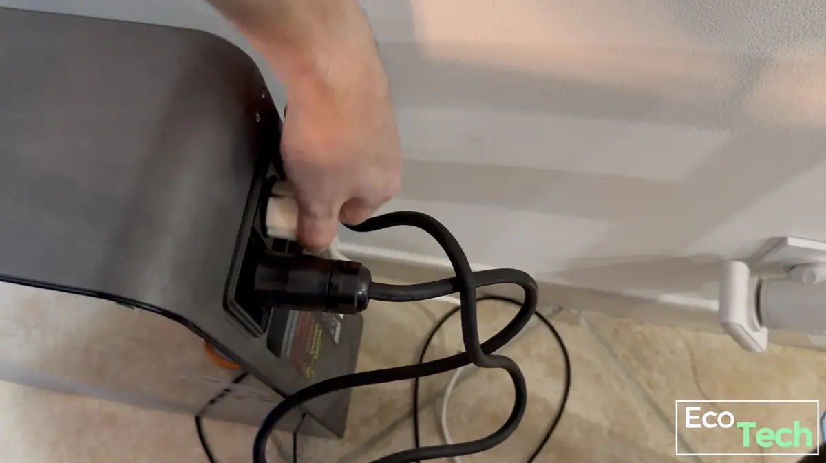 Test de la batterie solaire Marstek Venus E 3.0&nbsp;: 5 kWh &agrave; 1300&euro; seulement&nbsp;! Canon ou bidon&nbsp;?