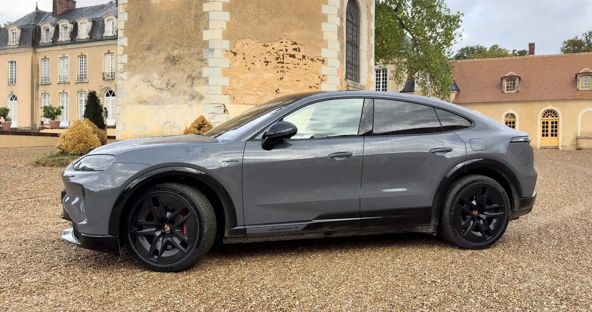 Essai Porsche Cayenne &eacute;lectrique&nbsp;: circuit, off-road, recharge, 1000CV... il nous a bluff&eacute;s&nbsp;!