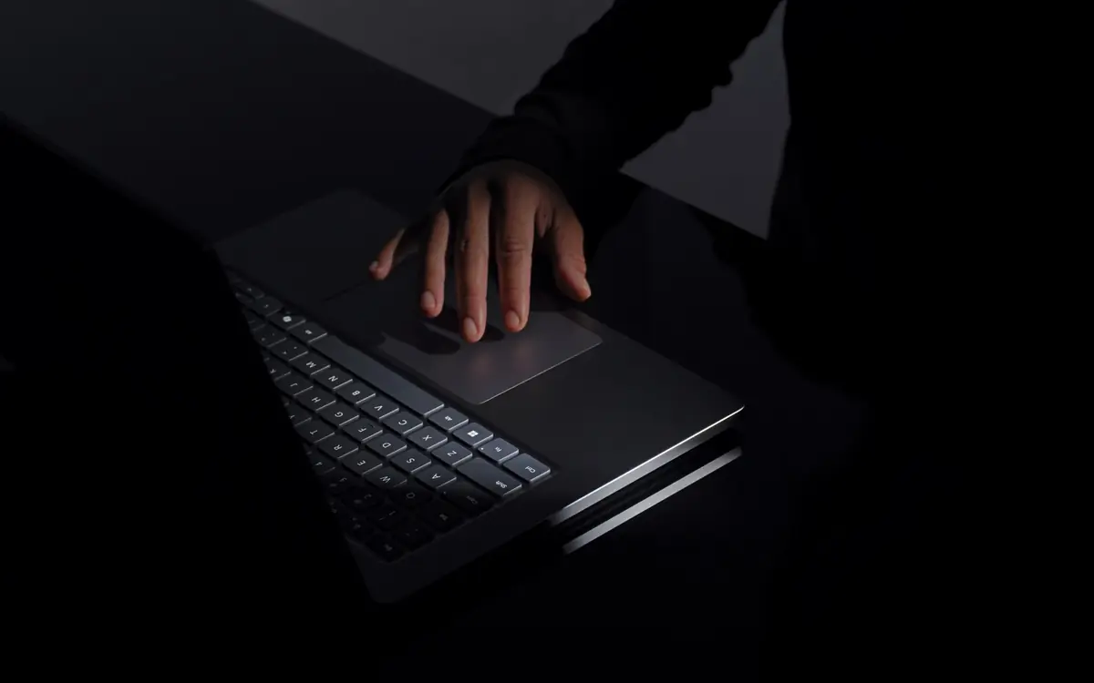 Surface Laptop Ultra&nbsp;: Microsoft abandonne Intel et vise le MacBook Pro avec Nvidia