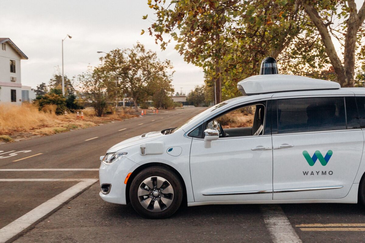 Waymo (Google) teste des voitures autonomes en ville, sans conducteur "de secours"