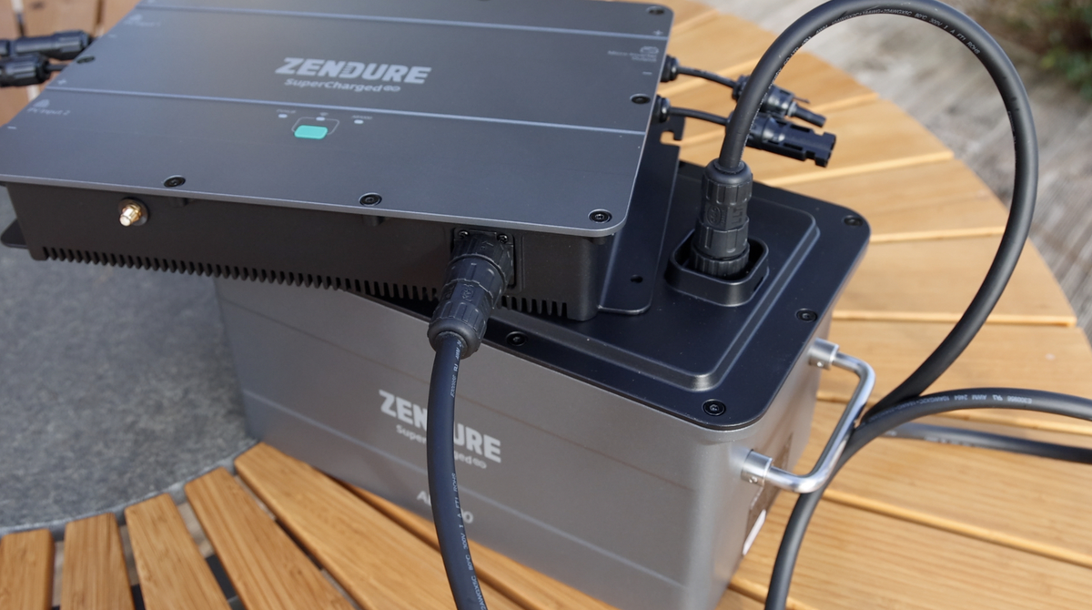 Test Zendure SolarFlow (Hub 2000 + batterie AB2000) : le kit solaire avec batterie enfin rentable ?