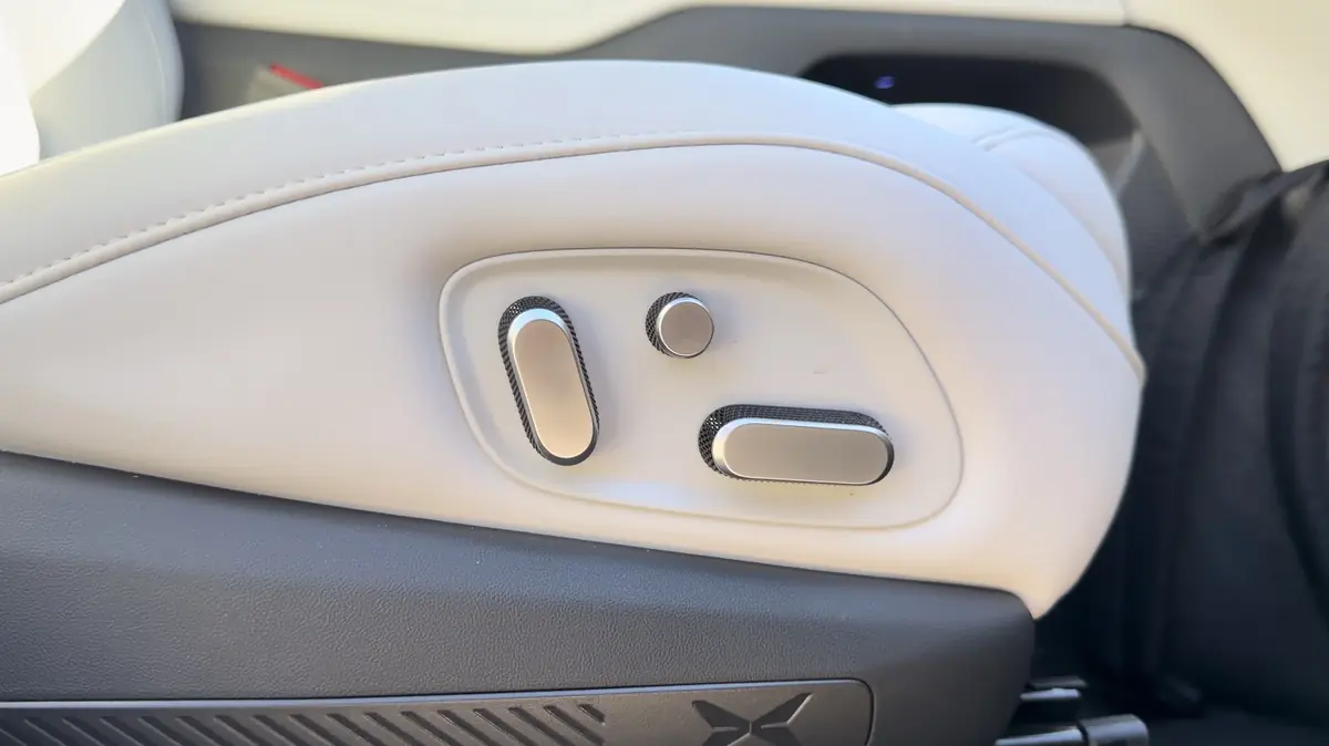 Essai XPeng G6 2026&nbsp;: il ATOMISE Tesla sur la vitesse de charge, mais le reste&nbsp;?