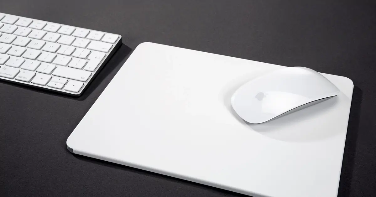 Un accessoire pour que la Magic Mouse glisse mieux sur son tapis