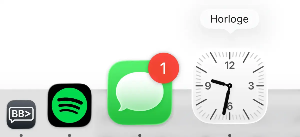 Dock macOS&nbsp;: affichez l&rsquo;heure, la date et organisez vos apps comme un pro