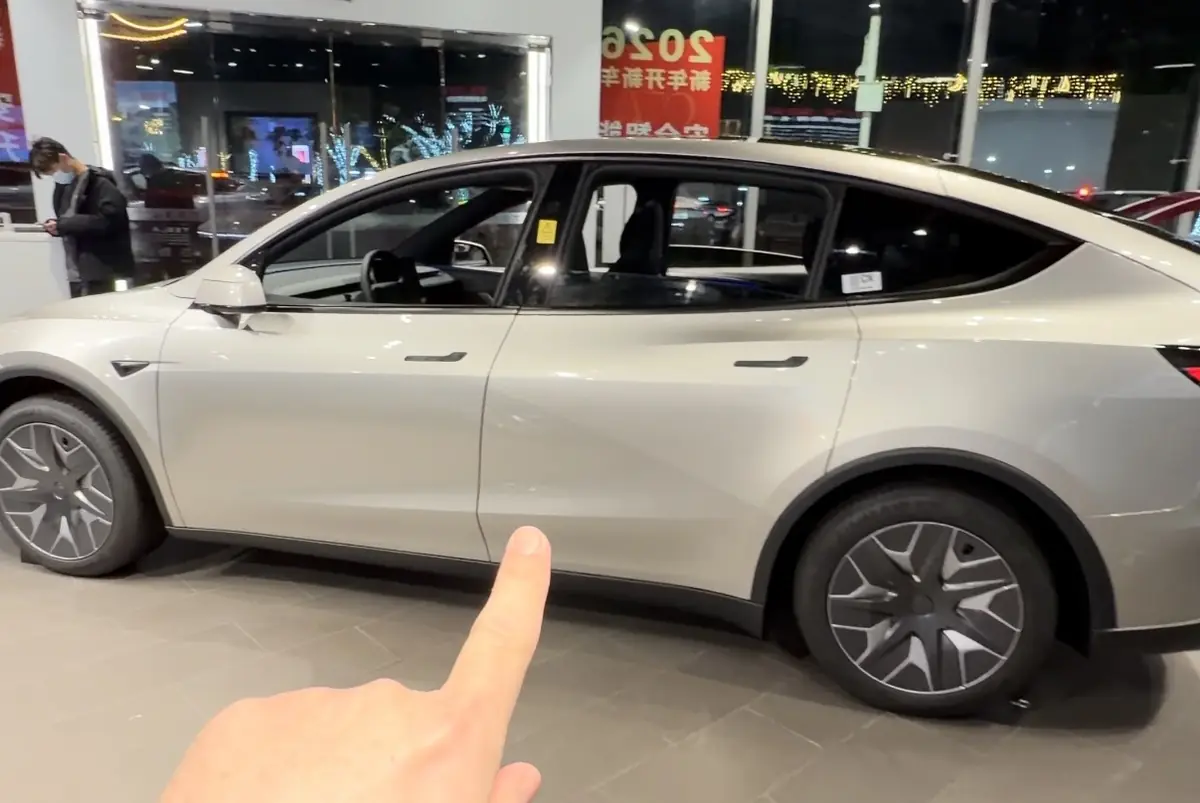 J&rsquo;ai enfin vu le Tesla Model Y L 6 places, parfait pour les familles&nbsp;? (vid&eacute;o)