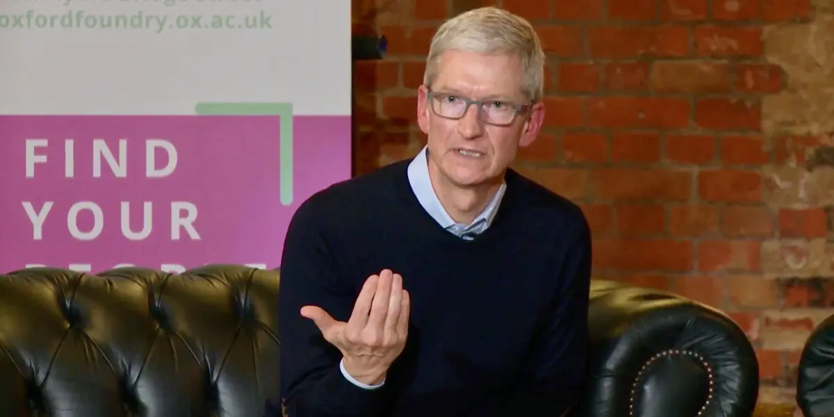 Tim Cook interviewé par une lycéenne parle des femmes, du code et de la diversité