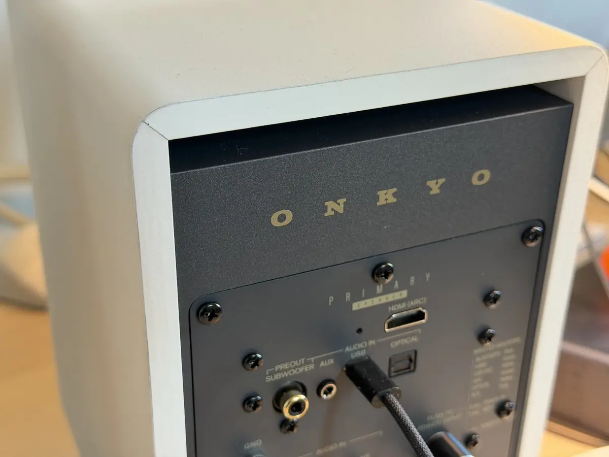 Test des enceintes Onkyo GX-30ARC&nbsp;: votre bureau va vous remercier
