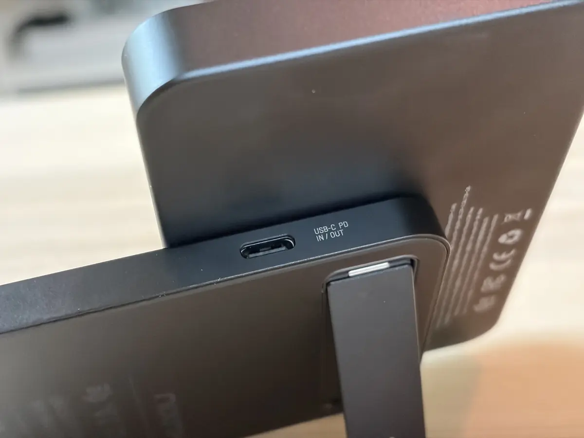 Test de la Kuxiu K1 Ultra : la batterie Qi2.2 de 25W qui fait tout