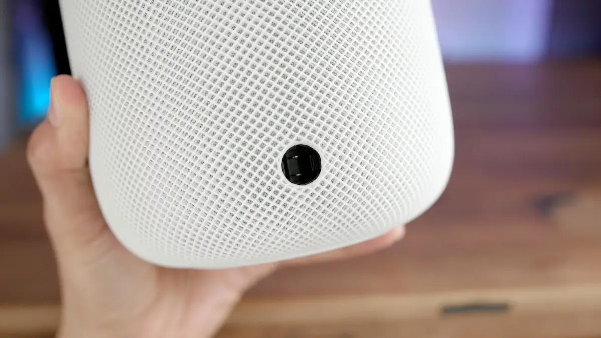 Finalement, le câble du HomePod est (presque) détachable