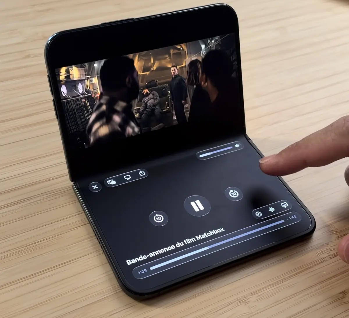 Ma premi&egrave;re journ&eacute;e avec l'iPhone Duo&nbsp;: entre excitations, surprises et d&eacute;ceptions