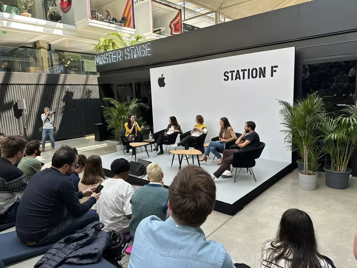 Apple fête ses 5 ans chez Station F, l'incubateur de Xavier Niel !