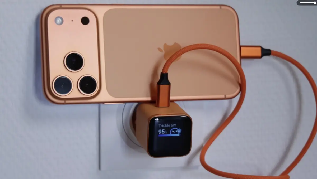 Test du chargeur Anker Nano 45W orange&nbsp;: un &eacute;cran mignon, de la charge "froide", id&eacute;al pour voyager