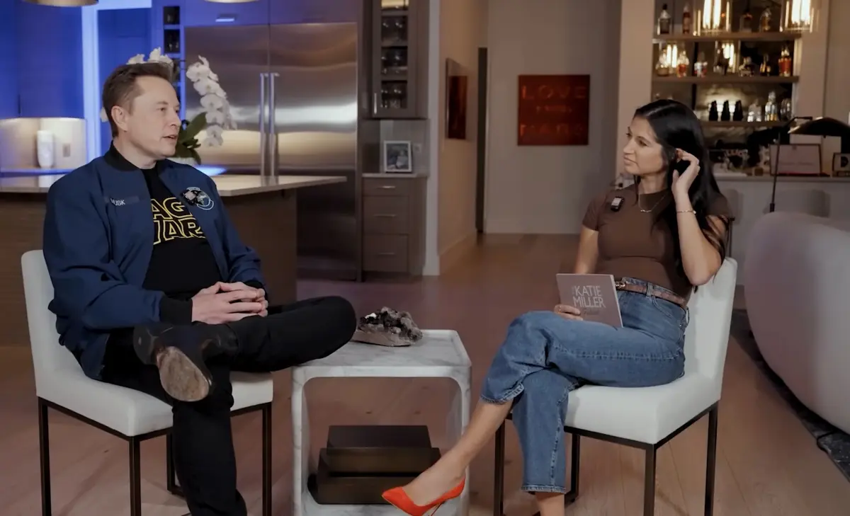 Elle a demandé à Elon Musk ce qu'il ferait avec seulement 1000 dollars, sa réponse est improbable !