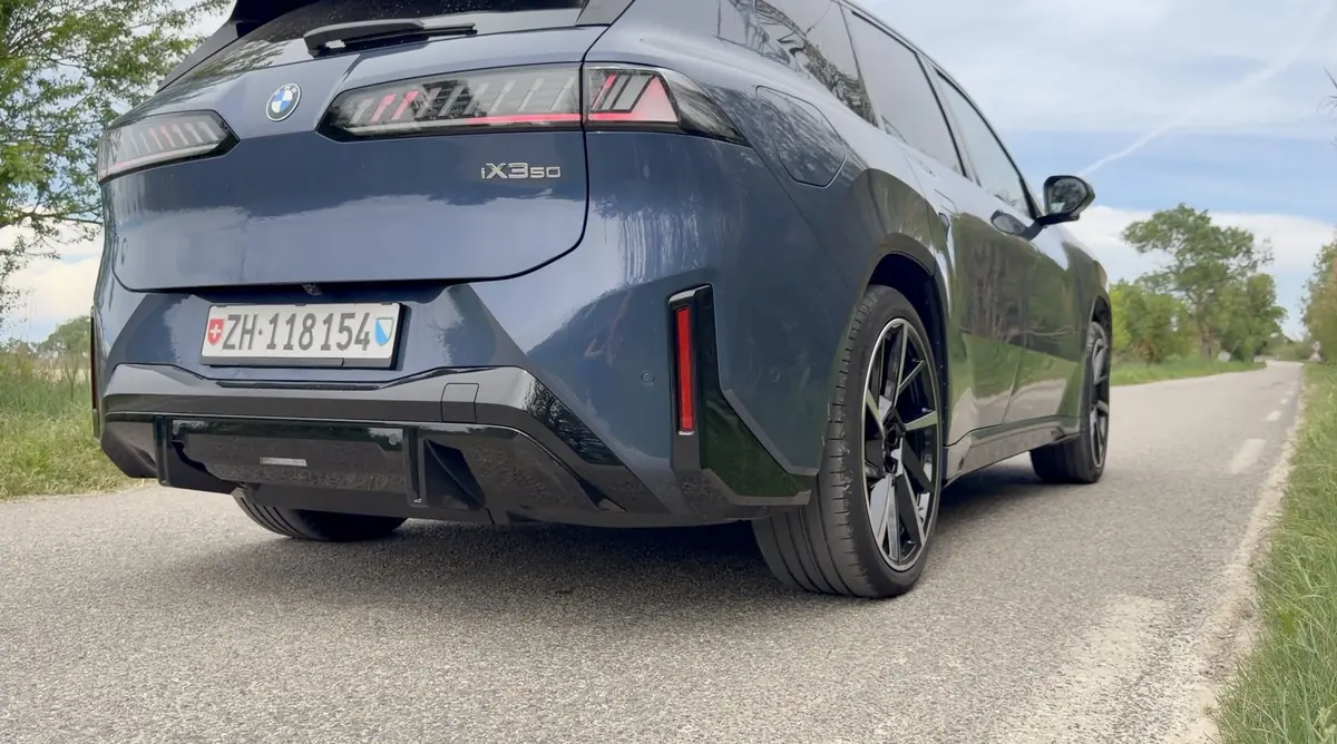 Essai BMX iX3 sur 2000 km&nbsp;: et si BMW avait cr&eacute;&eacute;... le SUV &eacute;lectrique PARFAIT&nbsp;?