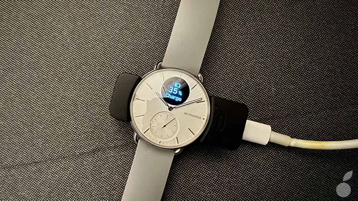 Le témoin de charge apparaît sur le petit écran