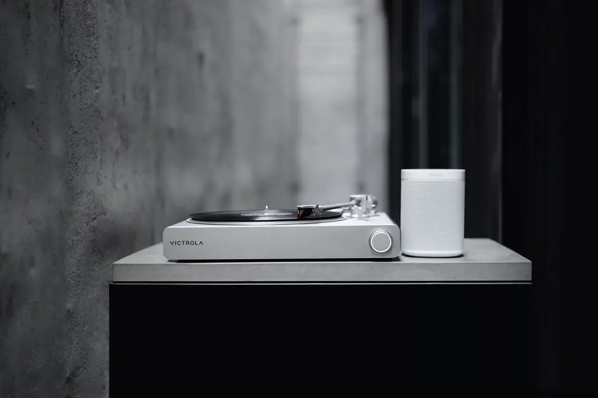 La platine vinyle compatible Sonos de Victrola est disponible en France