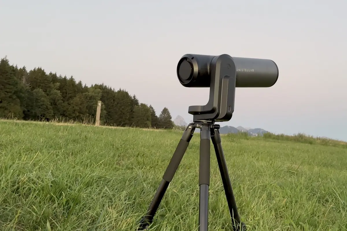 Test du télescope Unistellar eQuinox 2 (avec Sara) : meilleur que le Vespera ?