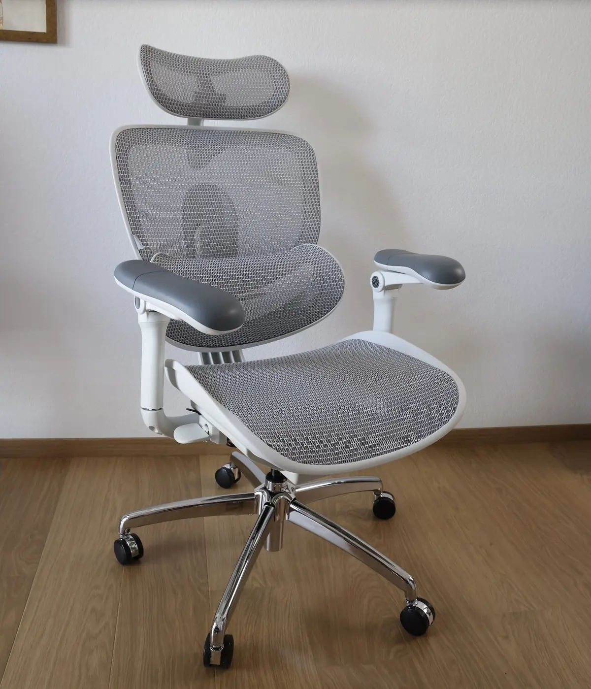 Test Sihoo Doro C300 Pro V2&nbsp;: une chaise pour dormir, jouer &agrave; la console ou... travailler&nbsp;?!