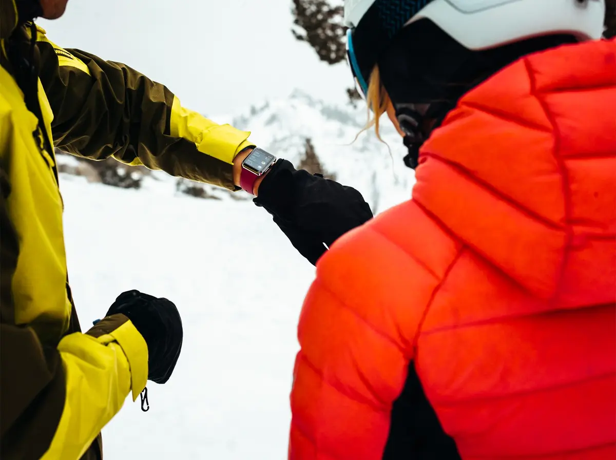 L'Apple Watch Series 3 s'invite aux sports d'hiver avec le suivi du ski et du snowboard