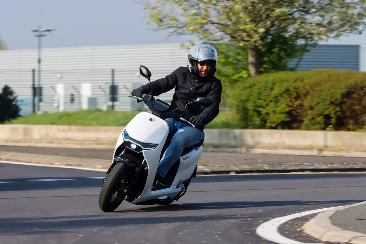 Zero Motorcycles LS1