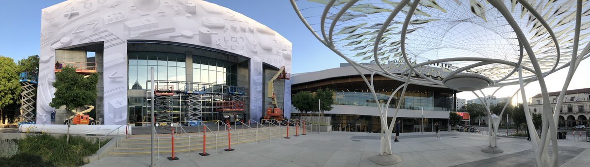 #WWDC : la déco se poursuit au McEnery Convention Center (photos)