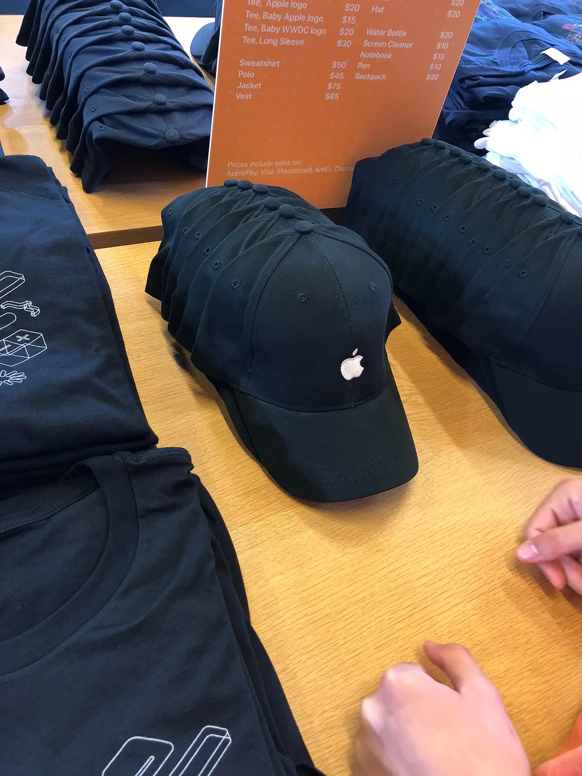 #WWDC : voici les goodies exclusifs de la WWDC 2018 ! (photos)