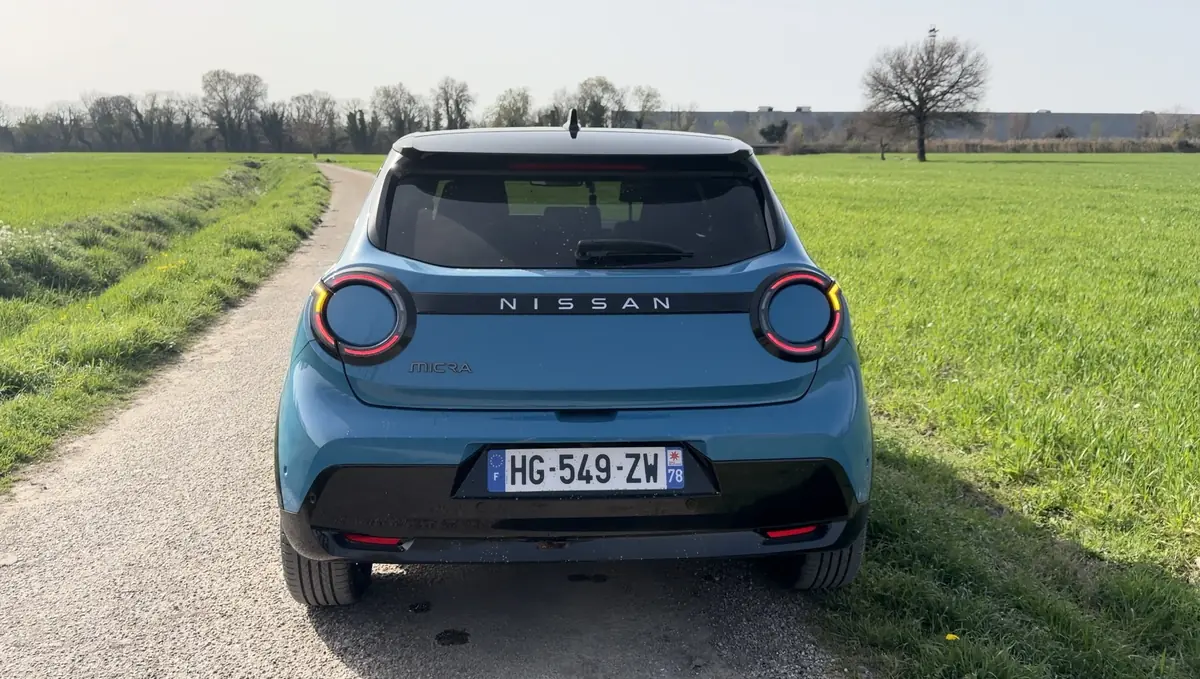 Essai Nissan Micra &eacute;lectrique&nbsp;: gal&egrave;re ou pas pour partir en vacances&nbsp;? (road-trip vid&eacute;o)