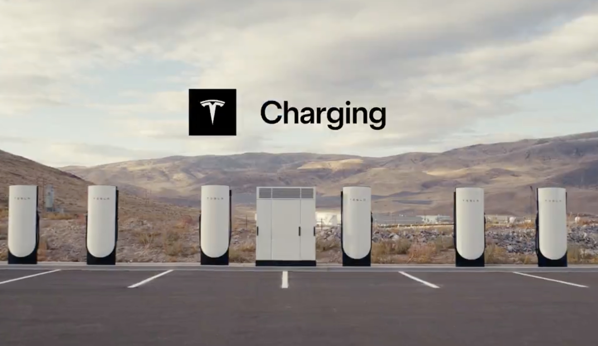 Tesla améliore encore ses Superchargeurs pour plus de vitesse