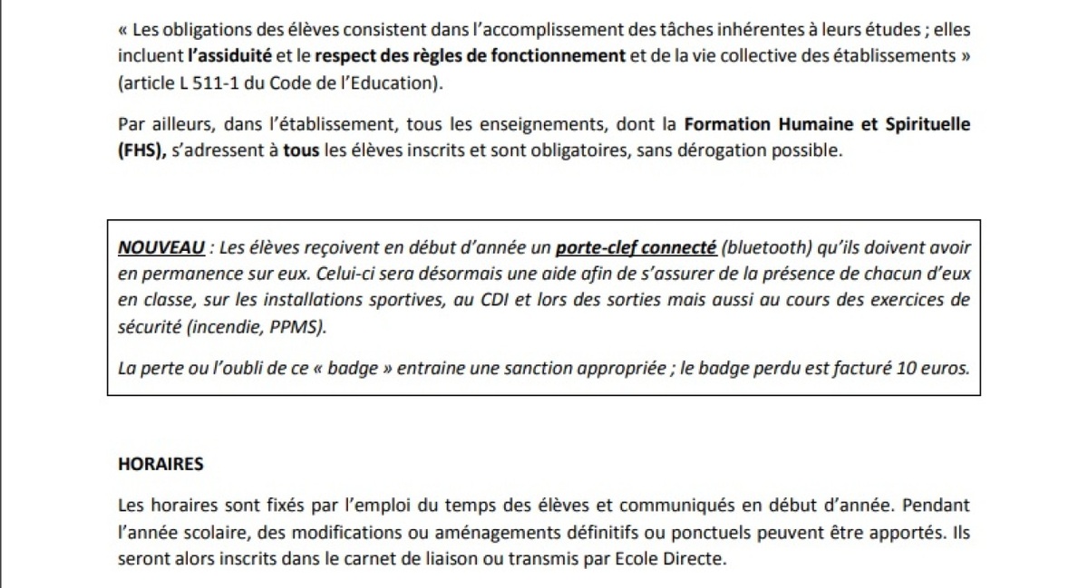 Des élèves d'un collège parisien obligés de porter un boitier connecté ?