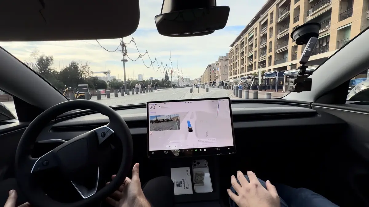 Une Tesla FSD 100% autonome à Marseille ? On a testé ! (et c'est bluffant)