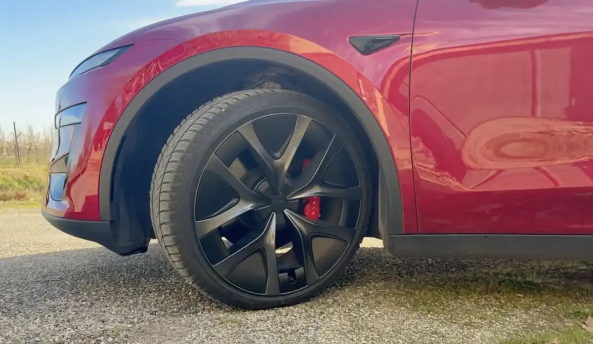 Audi SQ6 ou Model Y Performance&nbsp;? On les compare&nbsp;(en vid&eacute;o)&nbsp;!