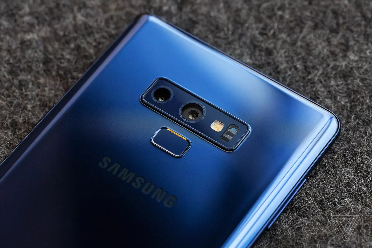 Samsung présente le Galaxy Note 9 (512 Go, batterie 4000 mAh, Snapdragon 845, S pen)