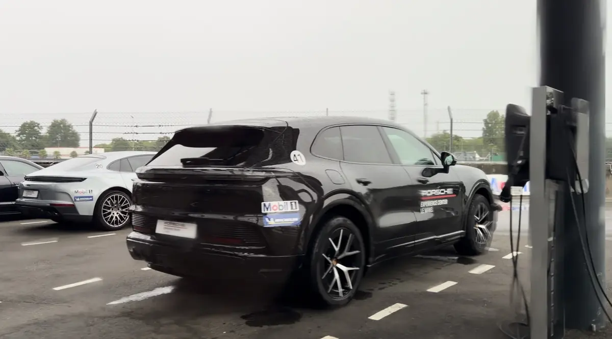 Essai Porsche Cayenne &eacute;lectrique&nbsp;: circuit, off-road, recharge, 1000CV... il nous a bluff&eacute;s&nbsp;!