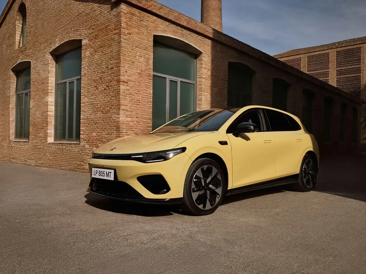 La Leapmotor B05 d&eacute;barque en Europe sous les 30 000 euros