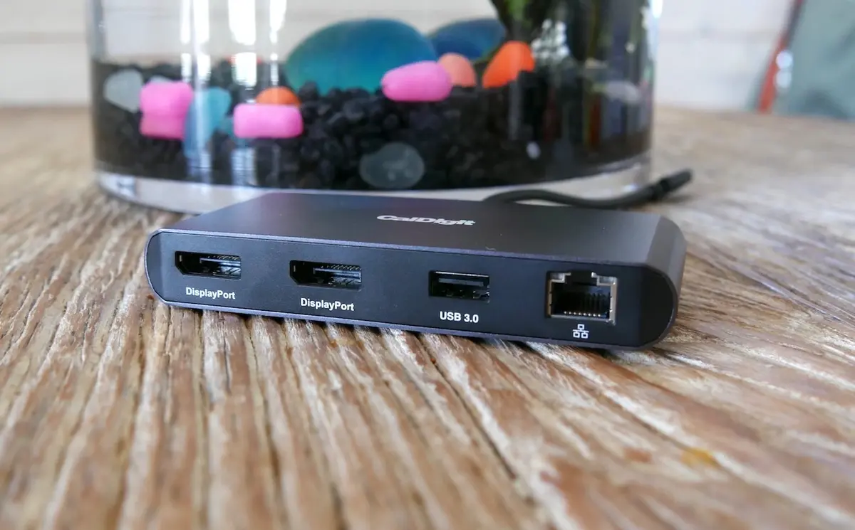 Test-express de trois docks Thunderbolt 3 compacts par Elgato et CalDigit