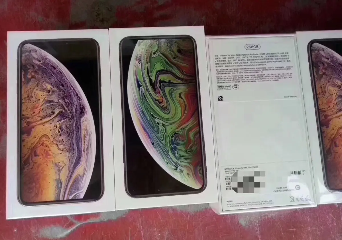 L'image du jour : Oh ! Des boites d'iPhone XS prêtes à partir !