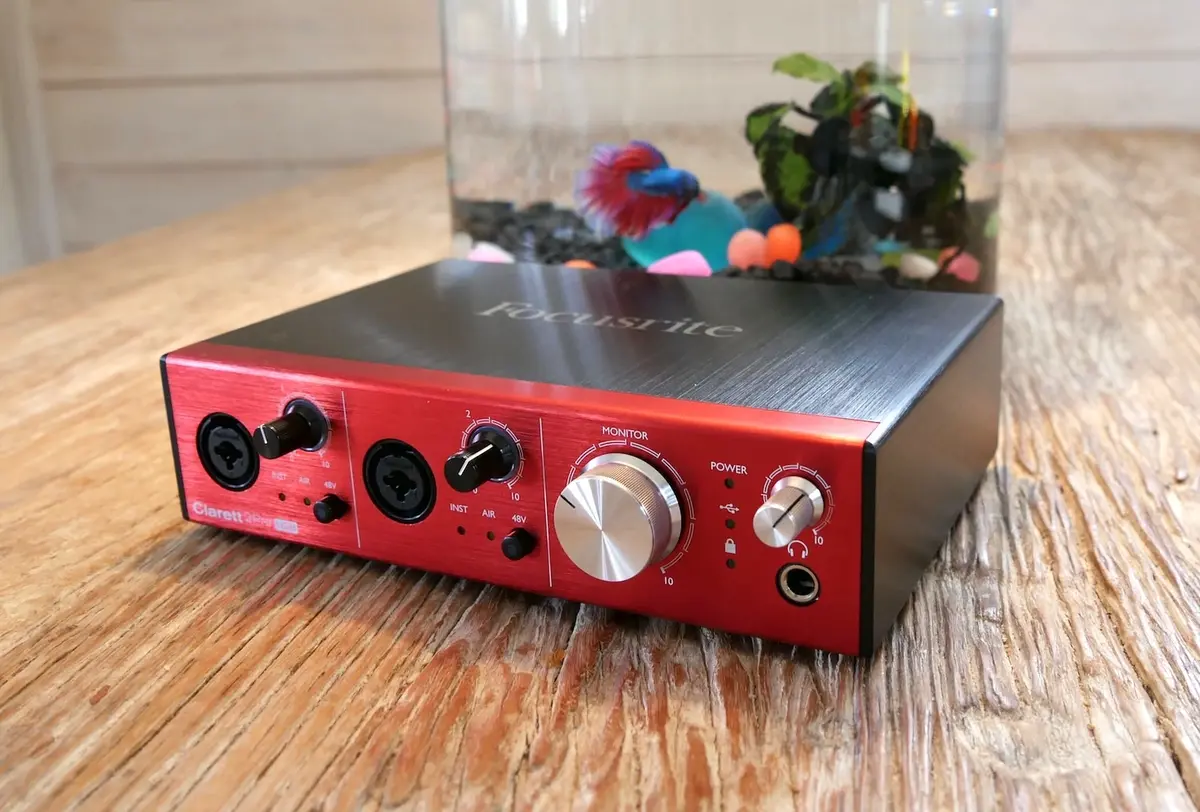 Test de la Clarett 2 Pre : une affriolante carte son alimentée par USB-C chez Focusrite