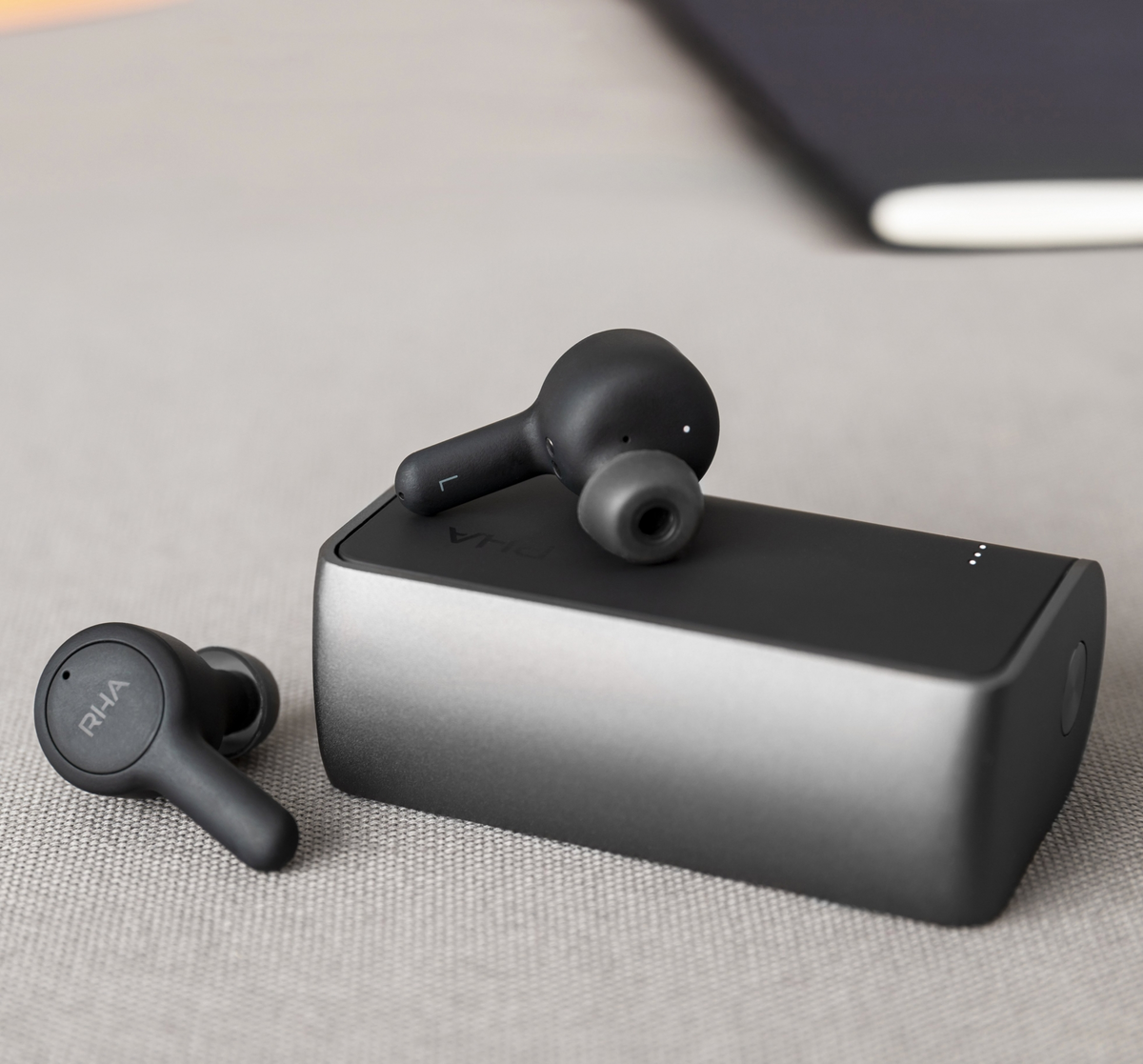 Un nouveau concurrent des AirPods chez RHA (waterproof, USB C et 5H d'autonomie)