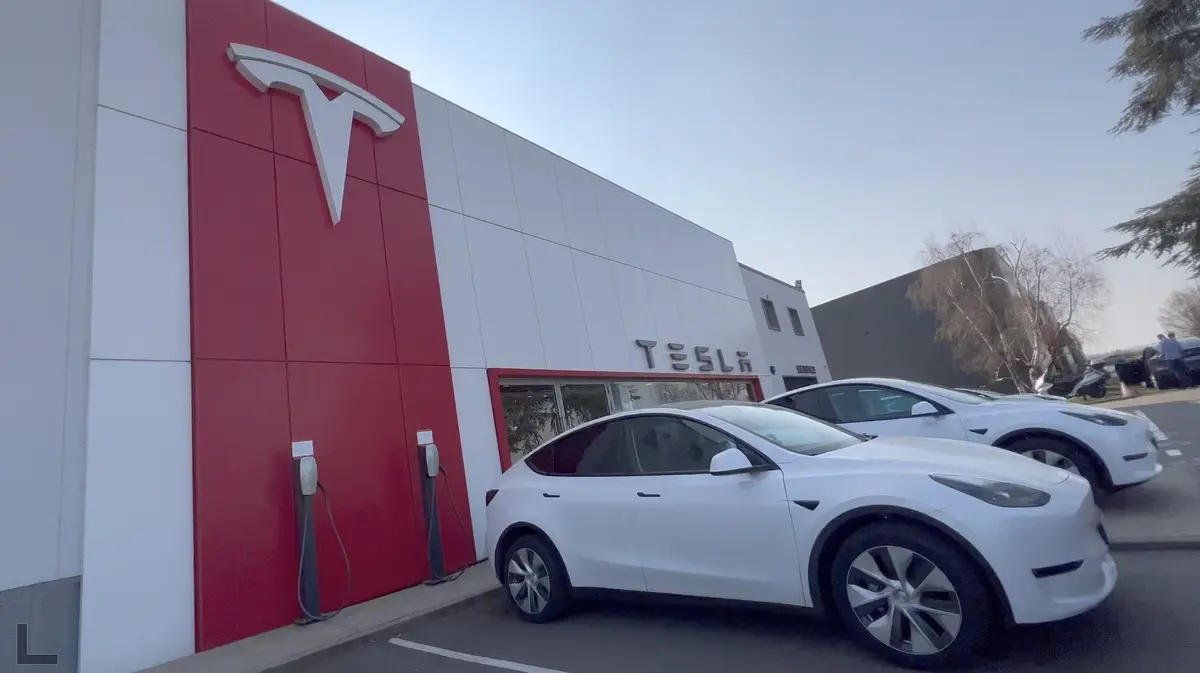 Tesla supprime les radars de ses modèles européens (avec des limitations)