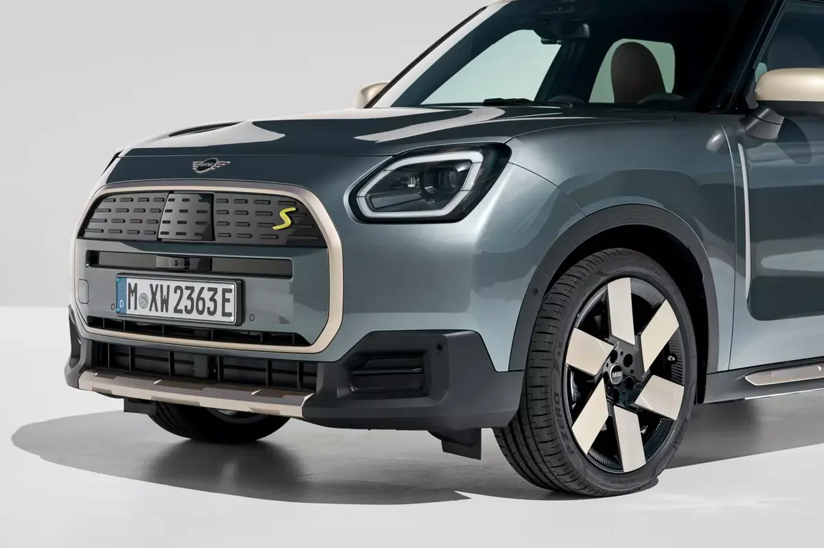 Première Mini Countryman électrique : taille XL, mais autonomie moyenne