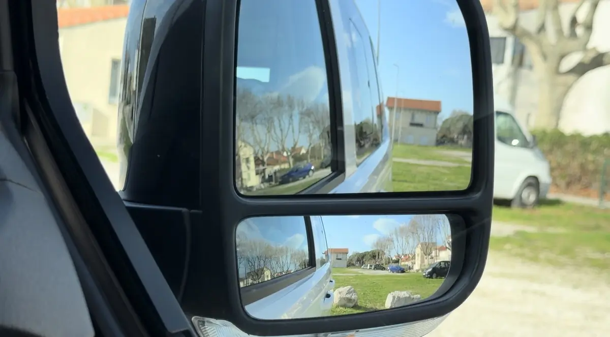 Essai Volkswagen eCaravelle&nbsp;: le &laquo;&nbsp;transporteur&nbsp;&raquo; passe &agrave; l&rsquo;&eacute;lectrique, et ce n&rsquo;est pas une r&eacute;ussite