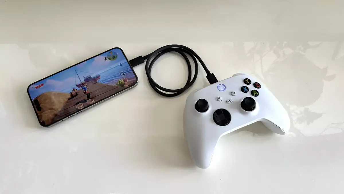 iPhone 15 USB-C manette sans piles